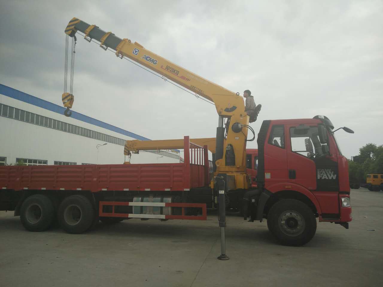 ����S܇��