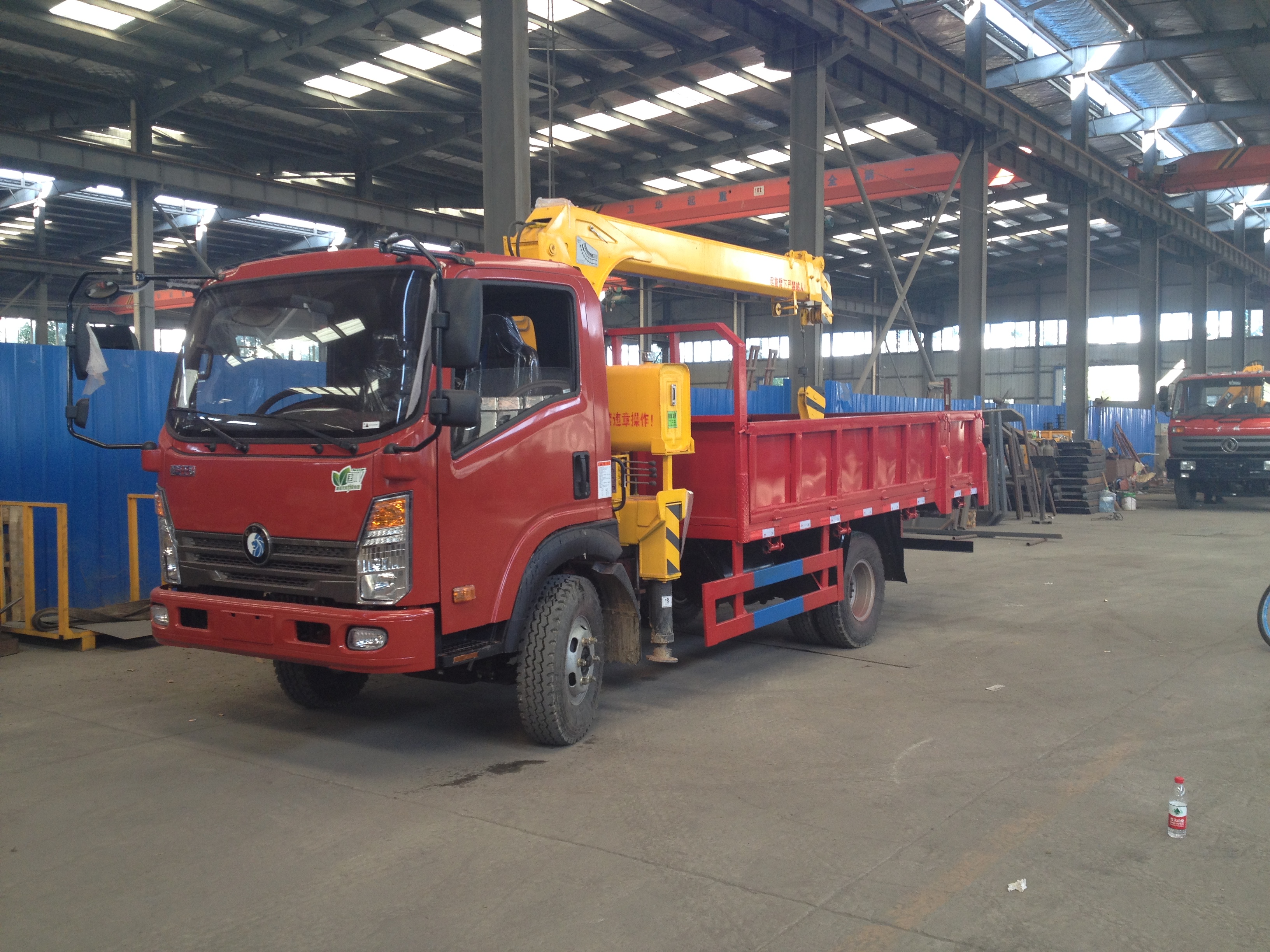 �칤�{���S܇��